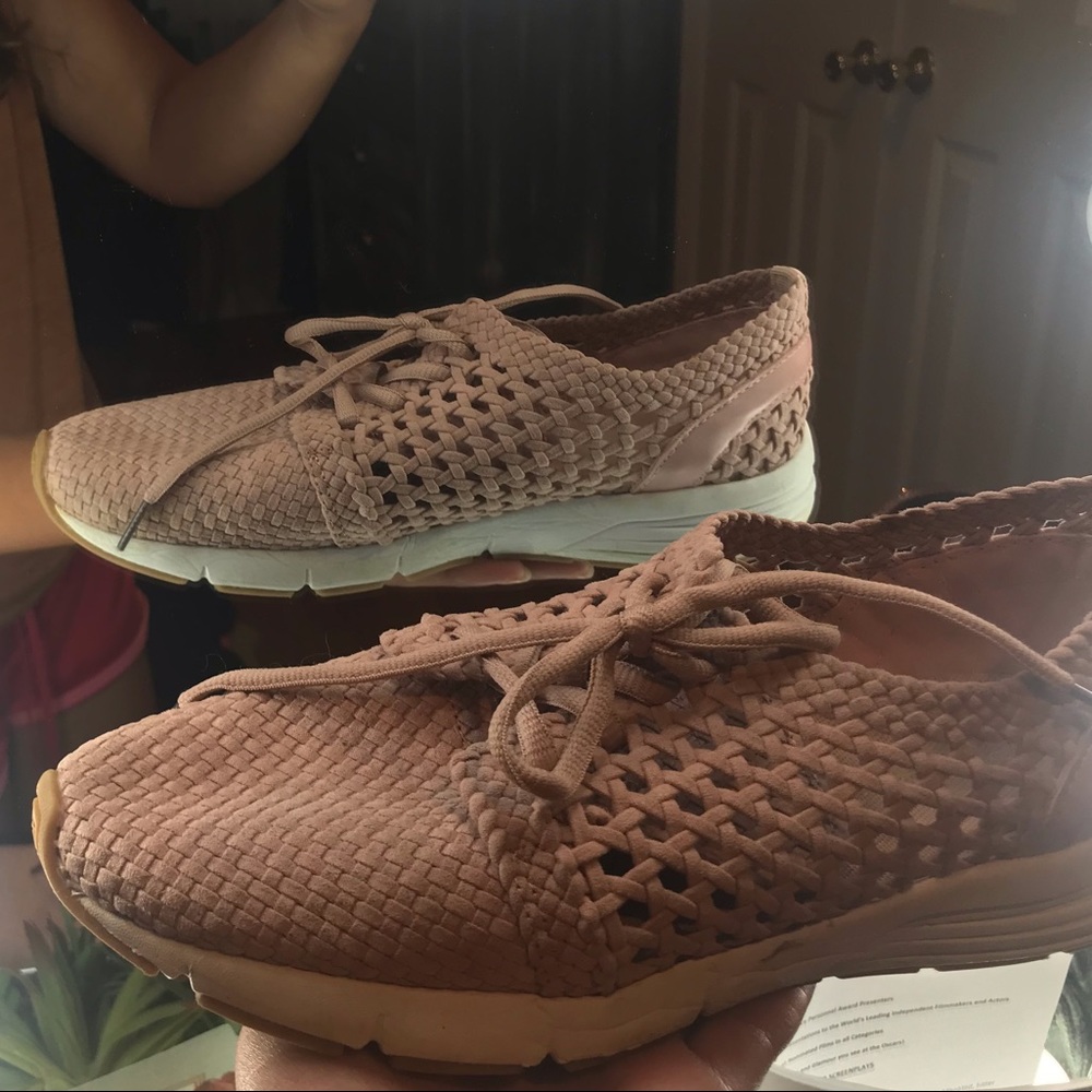 Shoedazzle Woven Pink Sneakers